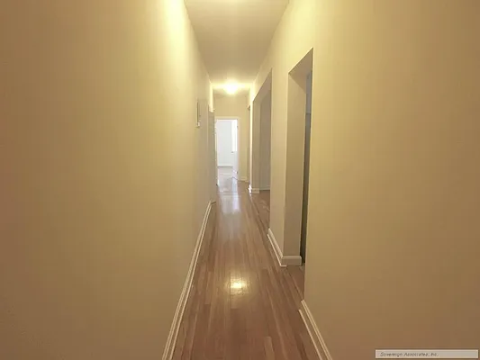 Rented by Sovereign Associates | media 9