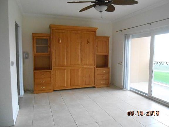 4th image of 880 Mandalay Ave APT S107