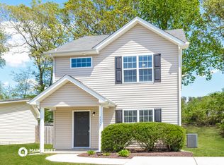 3377 Tinley Park Dr, Winston Salem, NC 27107