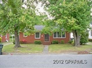 3419 S Pitt St, Farmville, NC 27828