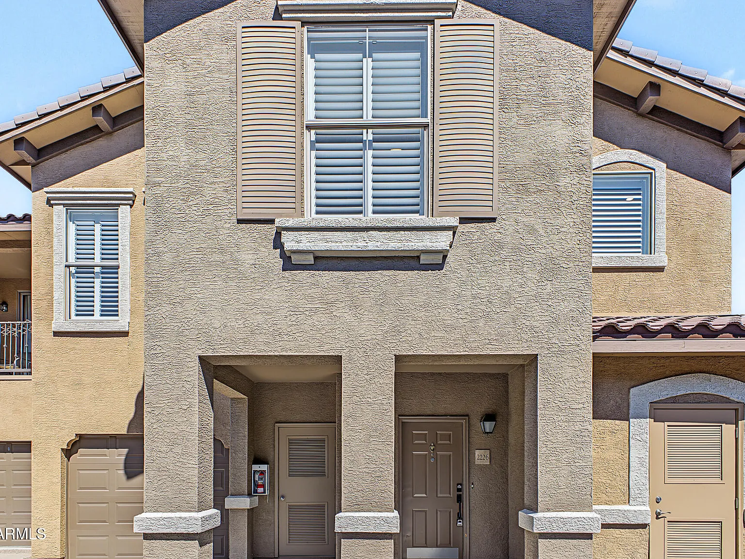 3 bed, 2.0 bath, 1291 sqft, $2,500 — Photo 3