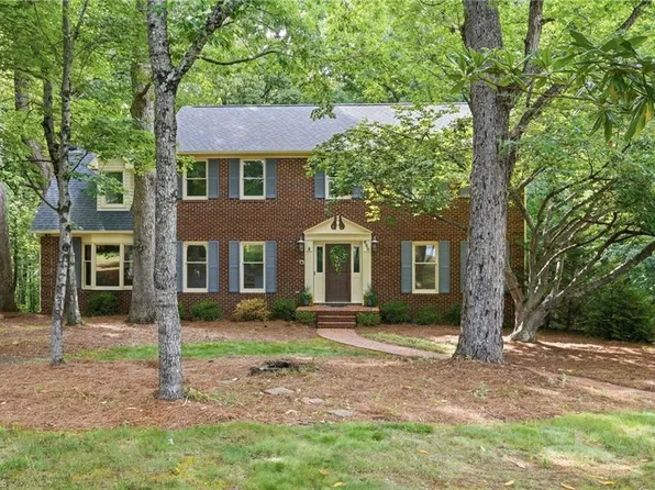620 Timberview Dr, Kernersville, NC 27284