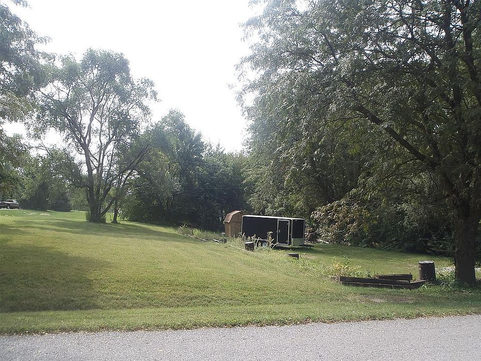 1st image of 1409 Trumball Ter