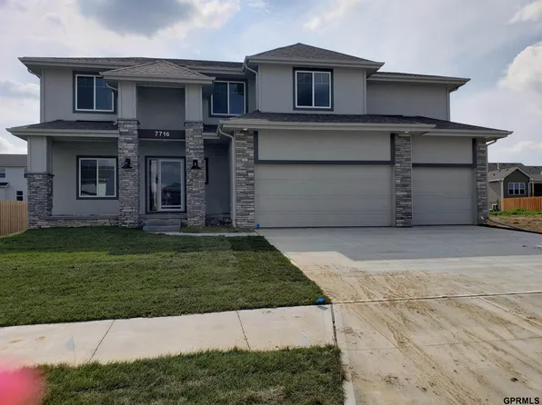 7716 S 199th St, Gretna, NE 68028