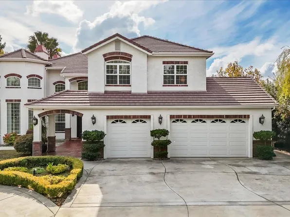 9624 Gray Fox Ct, Oakdale, CA 95361