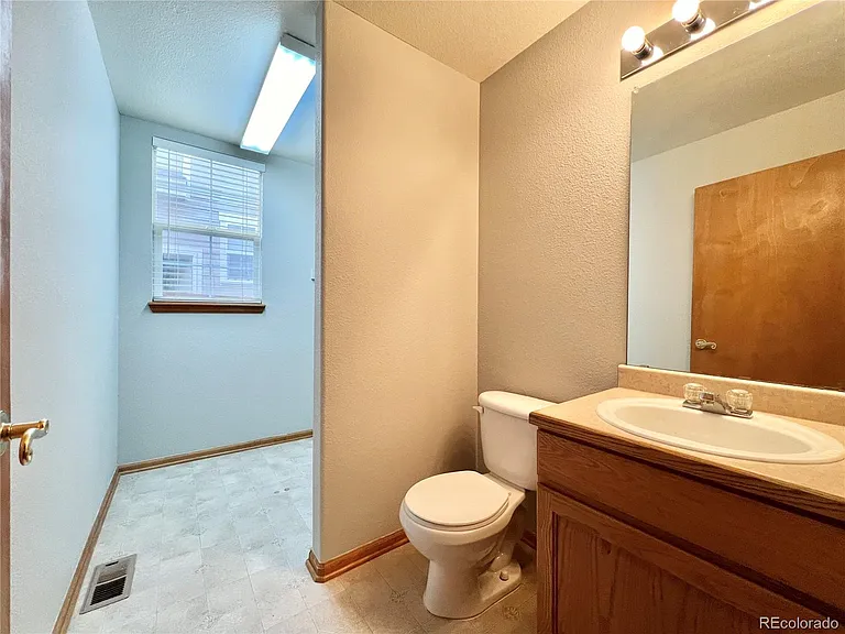 4265 Miners Candle Dr — Photo 11