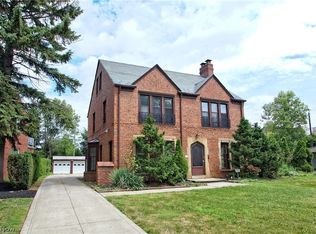 3645 Norwood Rd, Shaker Heights, OH 44122