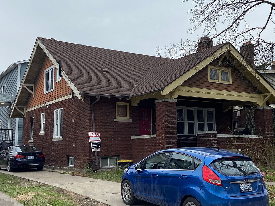 1st image of 385 Askin Ave #A