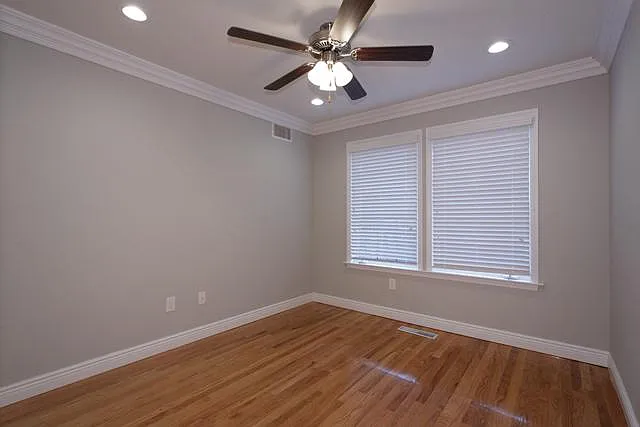 Fairfield Tudor At Rockville Centre — Photo 13