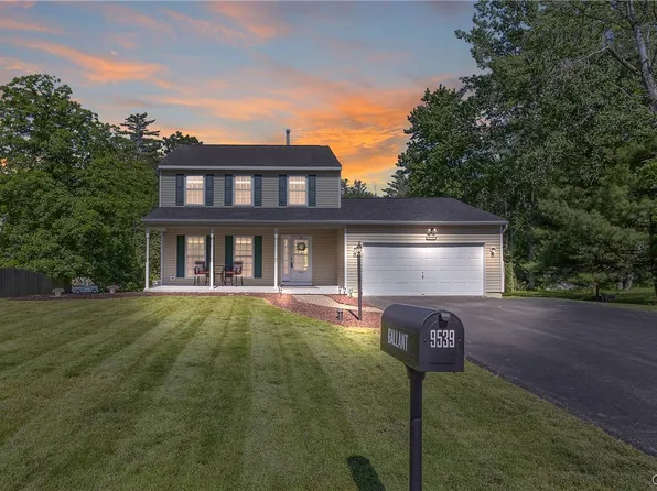 9539 Glengarriff Dr, Brewerton, NY 13029
