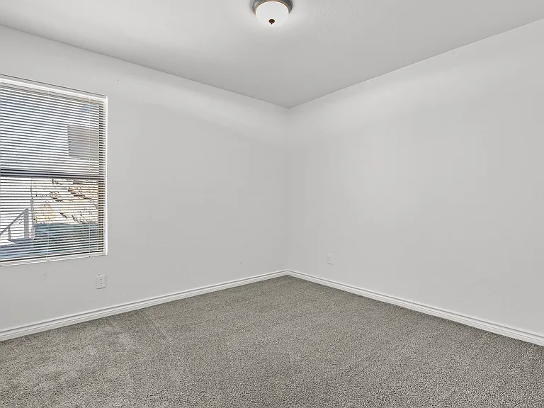 12842 Osmotherley Ave — Photo 23