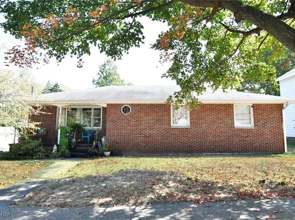 445 High St, Doylestown, OH 44230