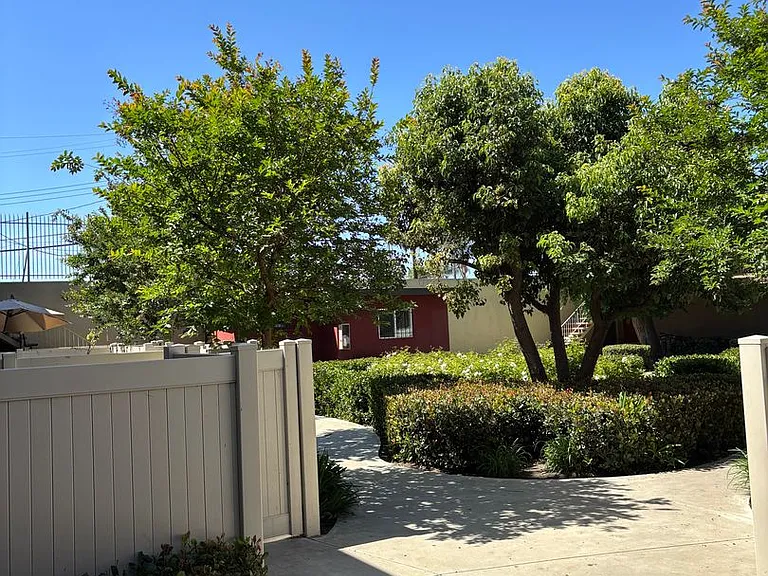 Pearson Apartments 314 Pearson Avenue, Anaheim, CA 92802 — Photo 14