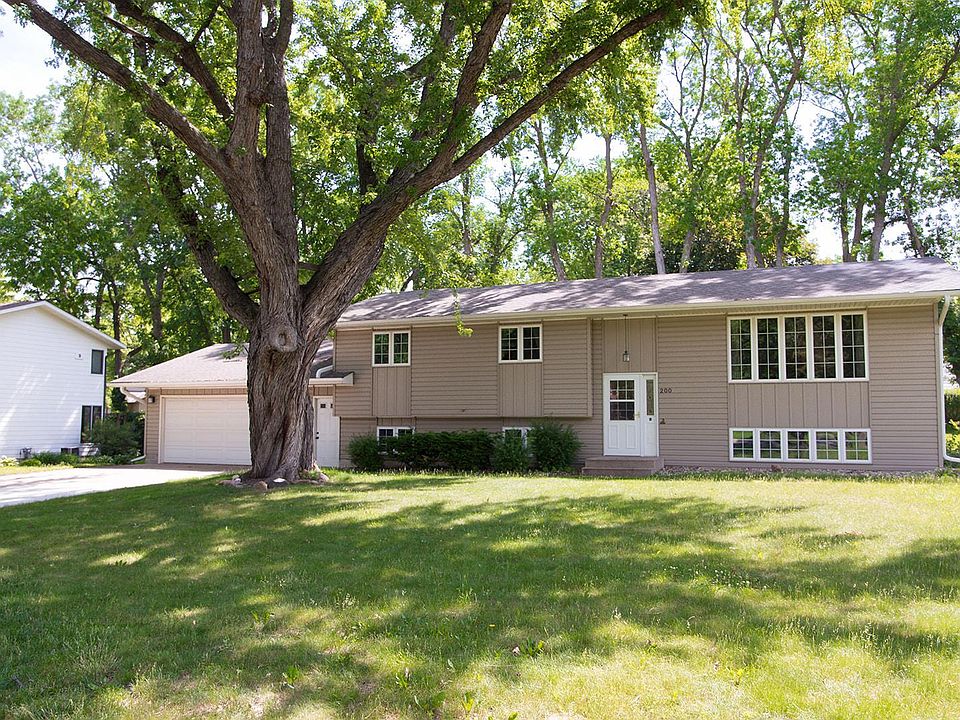 1st image of 200 Interwood Dr