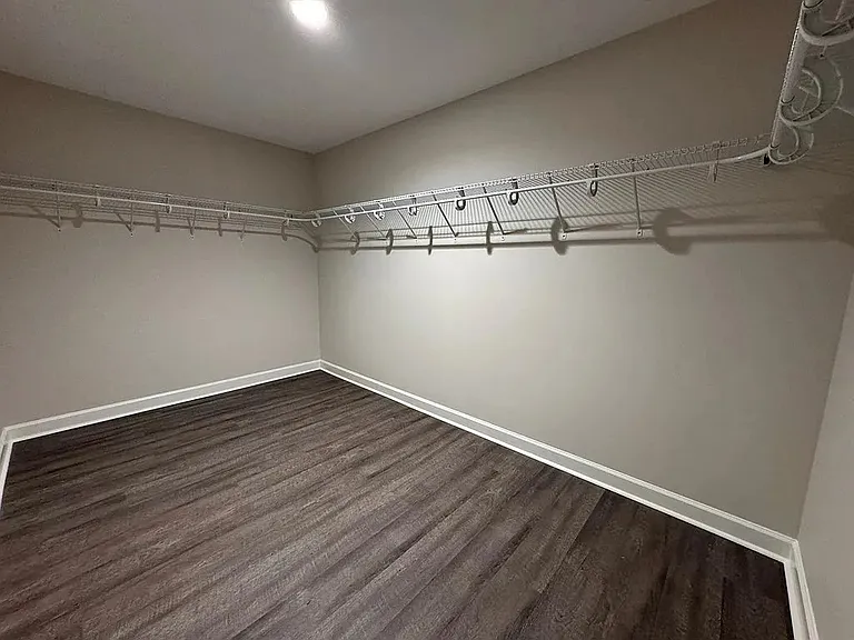 132 Gritney Rd — Photo 11