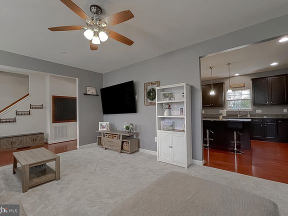 4th image of 20953 Branchwood Ct