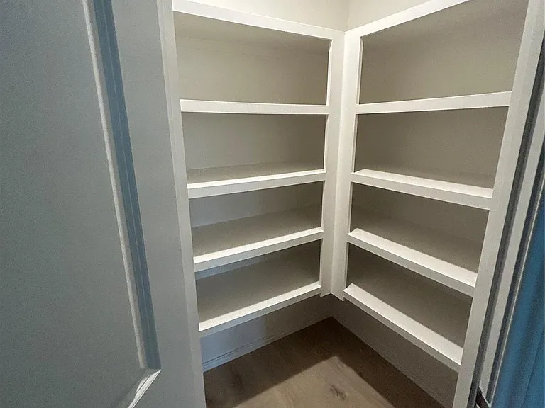 1307 Windom Court Way — Photo 11