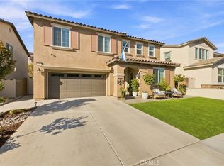 11698 Starlily Ct, Corona, CA 92883