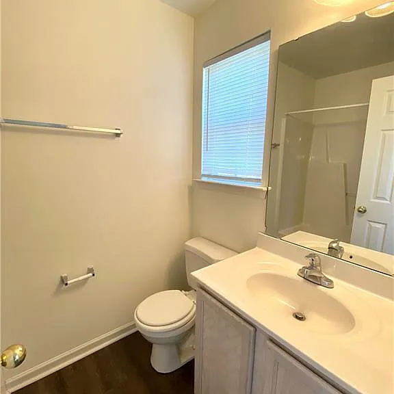 120 University Village Dr #A — Photo 4