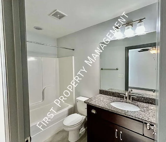 2320 Ashmore Ave — Photo 28