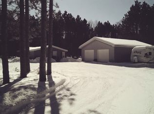 2505 S Pine Ave, White Cloud, MI 49349