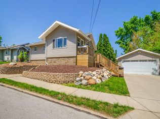 3817 Center St, Des Moines, IA 50312