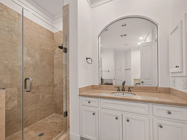 2907 Argonne St — Photo 24