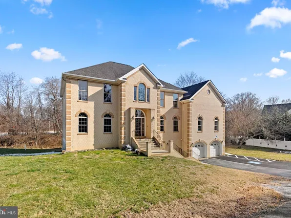 2727 Briggs Chaney Rd, Silver Spring, MD 20905
