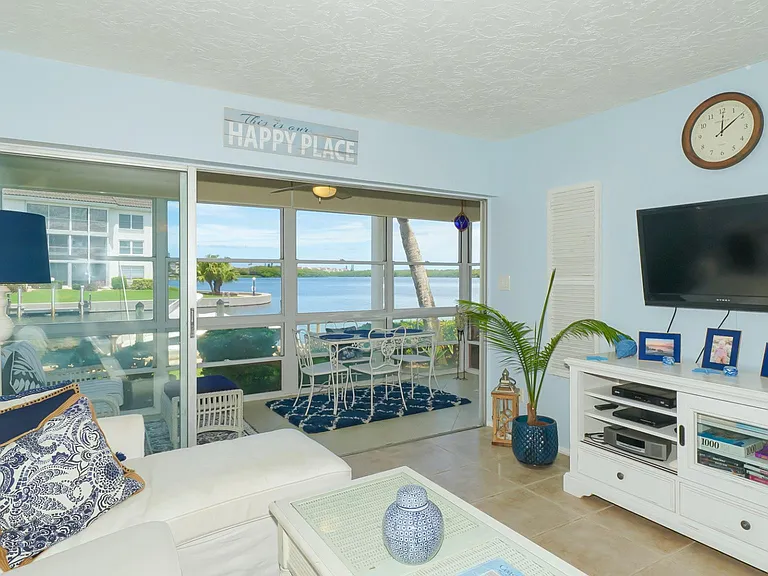 4320 Falmouth Dr #105 — Photo 3