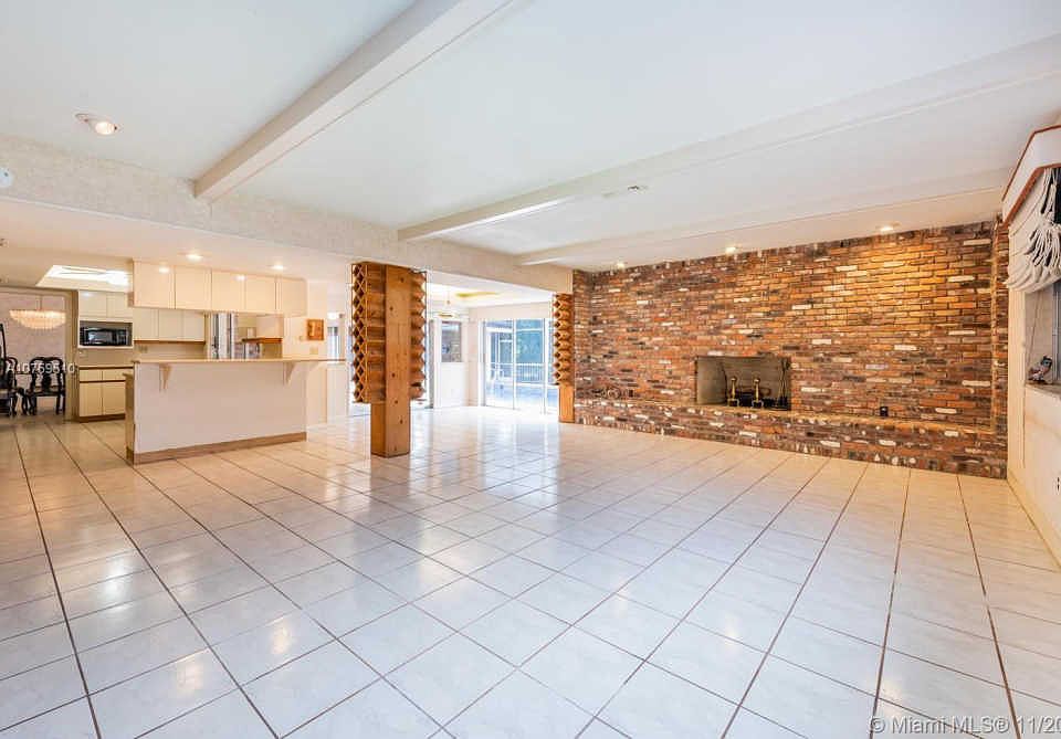 1st image of 16000 W Troon Cir