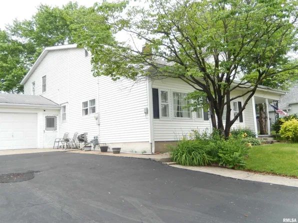 303 S Orange St, Jonesboro, IL 62952