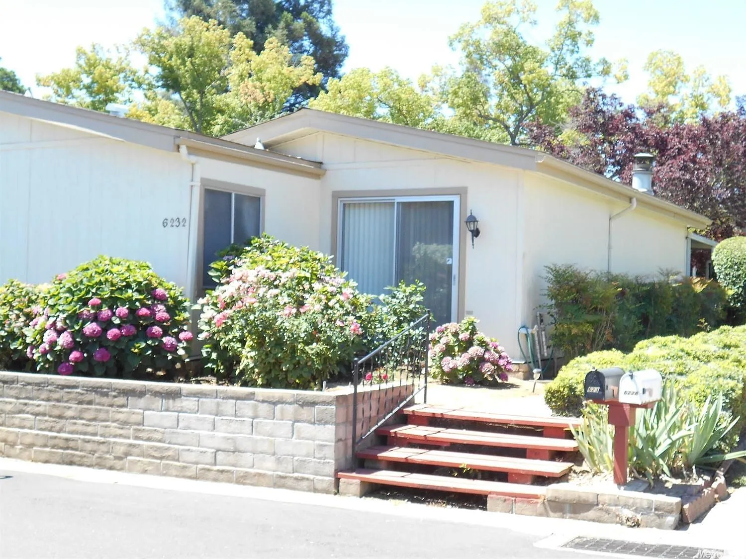 6232 Summerset Ln #217 photo 1