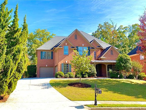 2nd image of 2295 Summit Oaks Ct