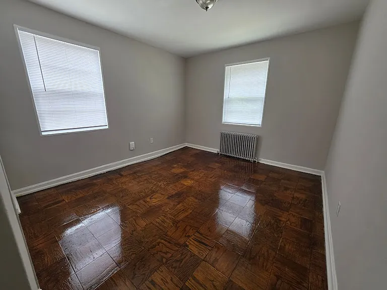 3393 Blaine St NE — Photo 4
