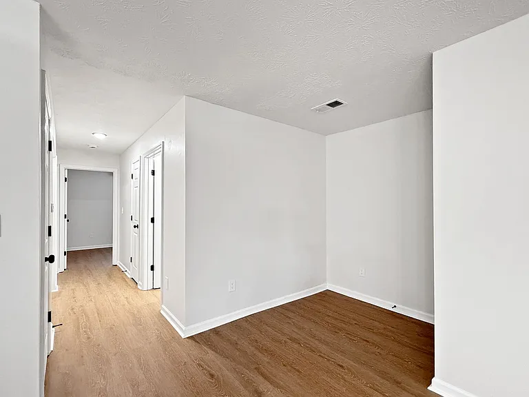 4153 Bell Rd — Photo 12