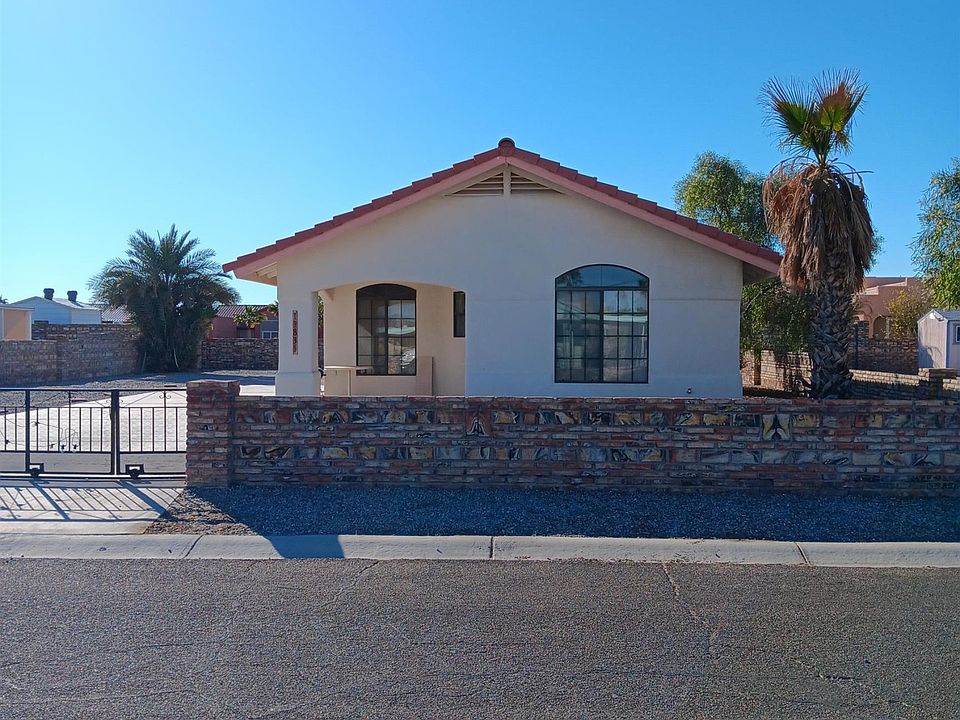 1st image of 13835 E 51st Ln