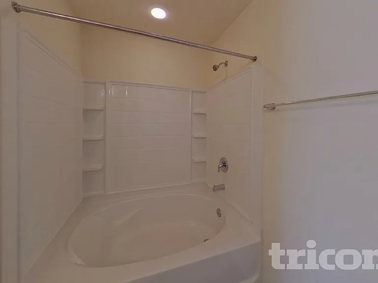 3323 Canyon Falls Dr — Photo 10