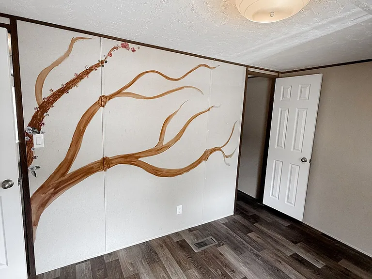 2224 Raysbad Ct — Photo 12