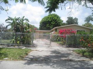 17700 NW 11th Ave, Miami Gardens, FL 33169