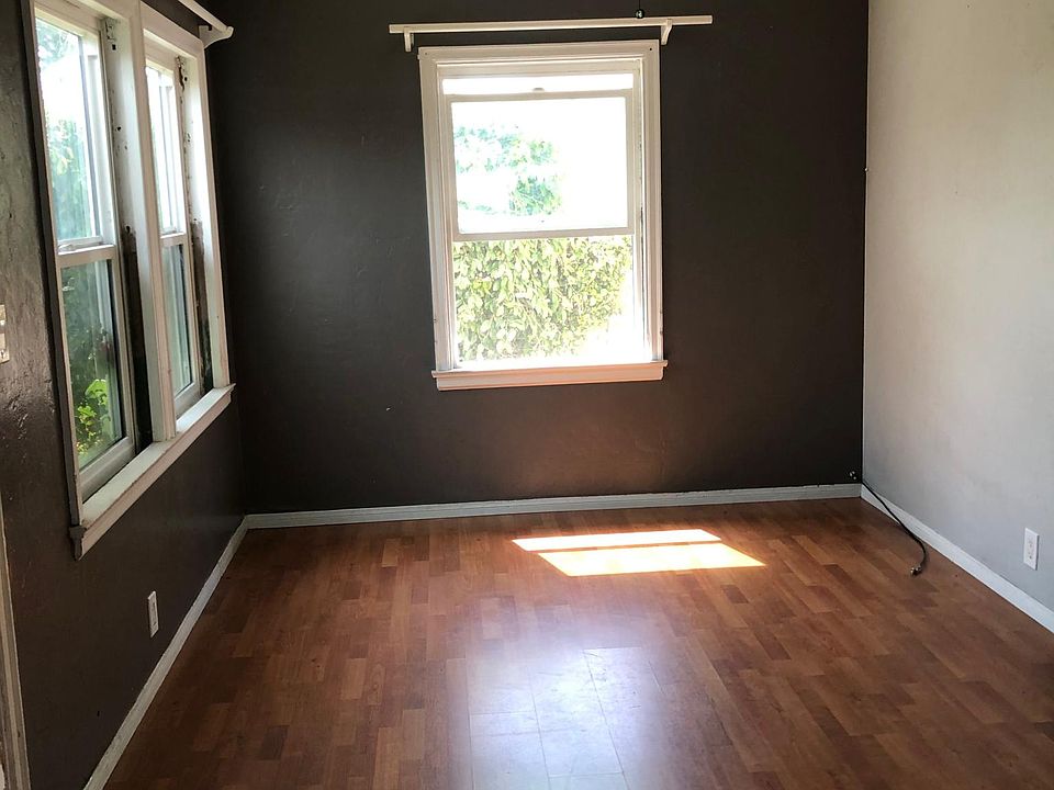 2nd image of 632 A Ave