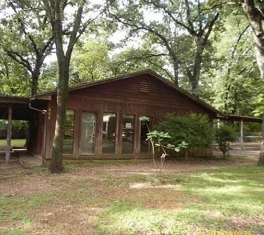 1st image of 404 Sherman Dr