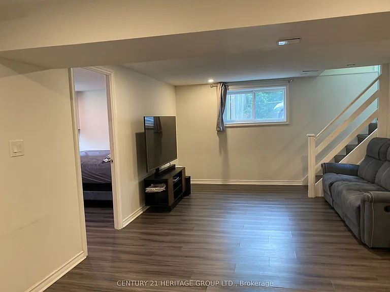 17 Gailong Ct #BASEMENT — Photo 24