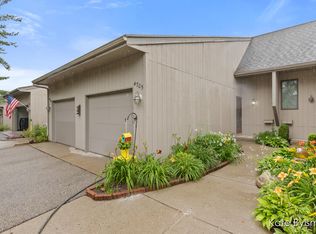 4705 Rockvalley Dr NE, Grand Rapids, MI 49525