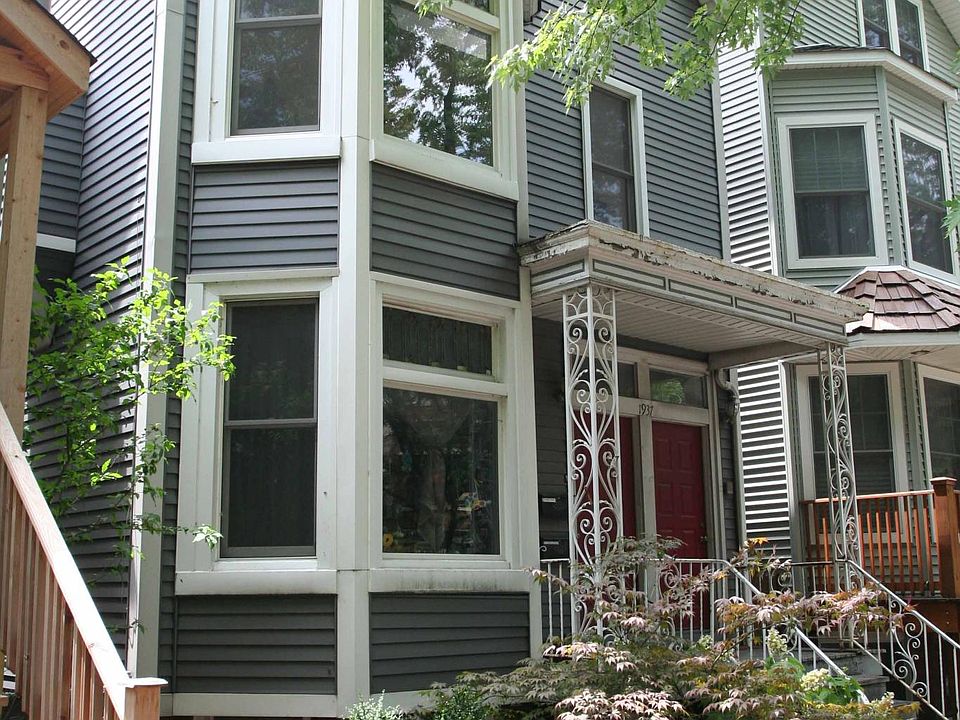 1st image of 1937 W Newport Ave #2