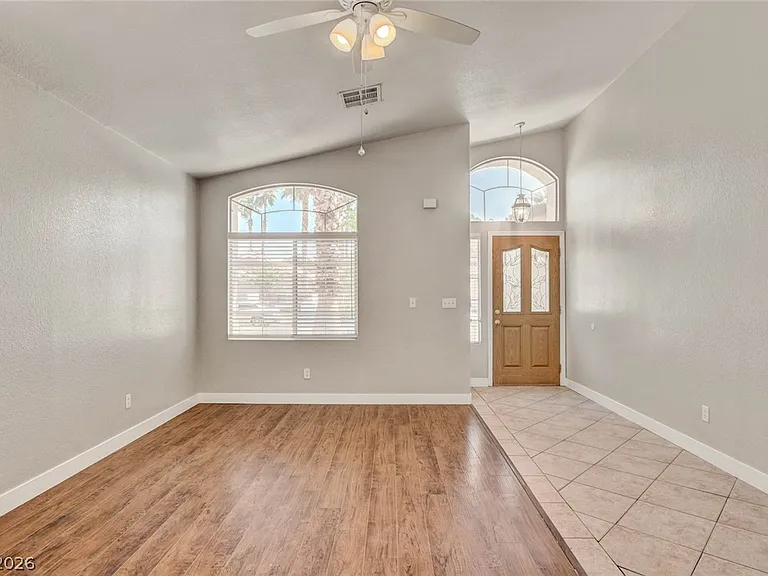 980 Sand Coral Dr — Photo 10