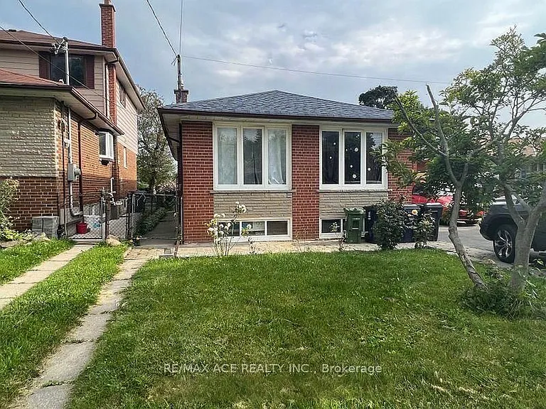 5 Danmary Rd E #BASEMENT — Photo 1