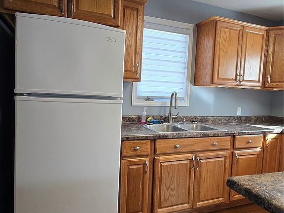 2nd image of 716 Gregson Street
