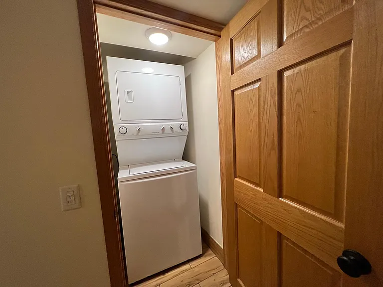 1535 West Addison — Photo 86