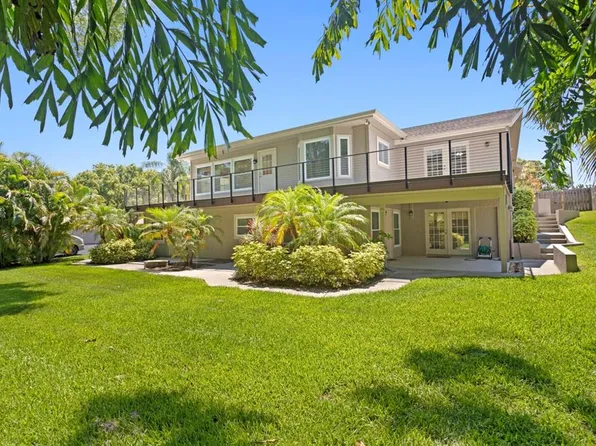 80 Sycamore Ct, Palm Harbor, FL 34683