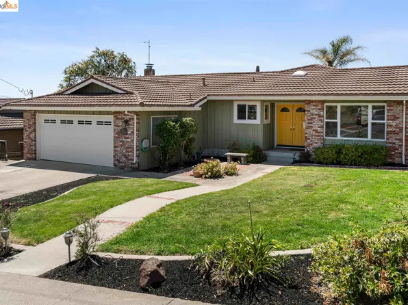 906 Hawthorne Dr, Rodeo, CA 94572